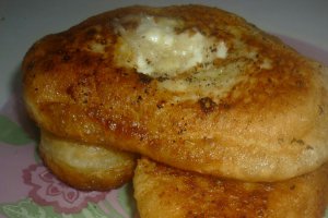 Langosi cu branza sarata ca la mama