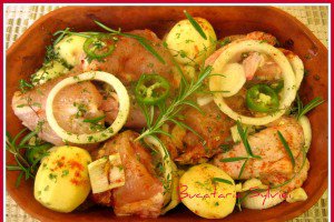 Pui cu legume in vas roman