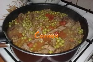 Stroganoff cu mazare