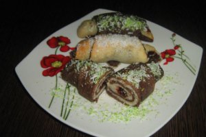 Cornulete bicolore de post