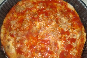 Pizza cu ton