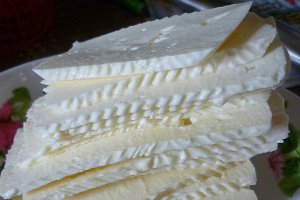 Zucchini copti cu branza si seminte