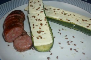 Zucchini copti cu branza si seminte
