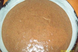 Tort cu sticksuri de ciocolata
