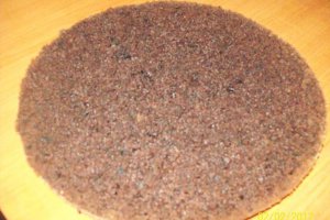 Tort cu sticksuri de ciocolata