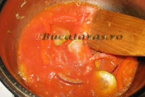 Spaghettini cu ton si legume