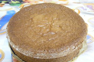 Tort cu ciocolata alba si crema de portocale