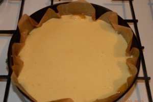 Prajitura rasturnata cu piersici