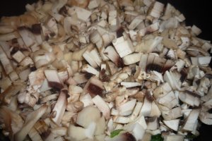 Tarta cu branza si ciuperci