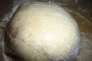 Tarta cu branza si ciuperci