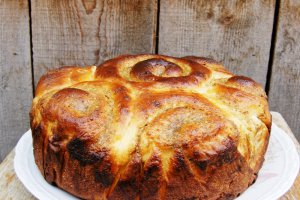 Cozonac spirala cu nuca