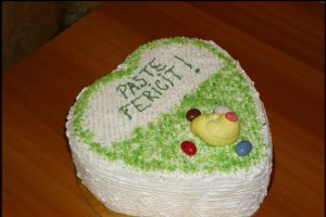 Tort festiv pentru Paste