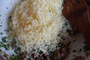 Ciuperci umplute pane