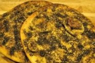 Pizza libaneza cu susan