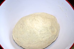 Cinnamon rolls/ Rulouri cu scortisoara