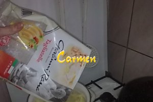 Pastrama de caprioara cu tagliatelle cu sos