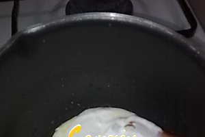 Pastrama de caprioara cu tagliatelle cu sos