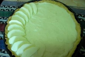 Tarta cu mere si crema de vanilie