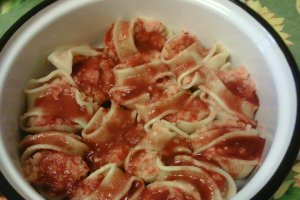 Lumaconi umpluti cu crema de conopida