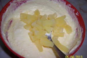 Prajitura cu branza si ananas