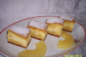 Prajitura cu branza si ananas