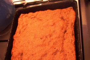 Prajitura cu nuci caramelizate