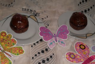 Cupcakes sub cupola de cocos