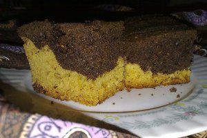 Prajitura in 2 culori cu ciocolata