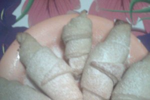 Cornulete fragede