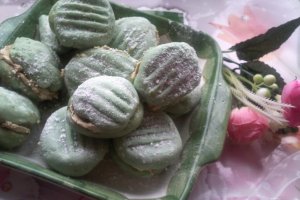 Biscuiti cu crema