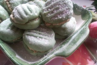 Biscuiti cu crema