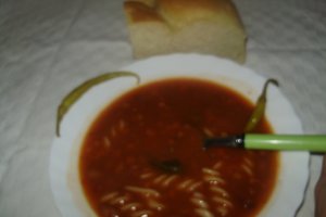 Ciorba de fasole boabe cu paste fainoase (reteta de post)