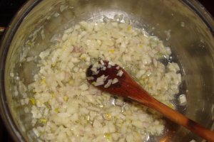 Tocanita de ciuperci si mazare