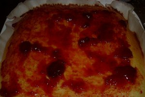Prajitura linzer cu gem de capsuni