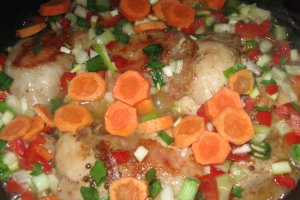 Pulpe cu legume si coriandru