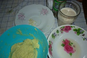 Aperitiv cu avocado, cuisoare si JOYA Soygurt natur