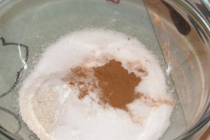 Tarta cu vanilie si agrise