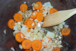 Soleanca, reteta delicioasa de ciorba ruseasca