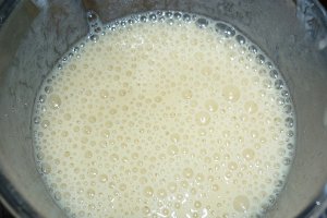 Shake aromat de banane cu JOYA Soygurt Natur si scortisoara