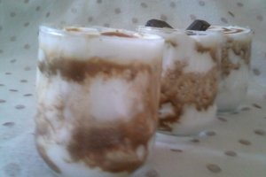 Desert cu caramel