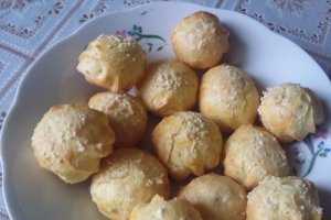 Gougeres-gogosele cu branza