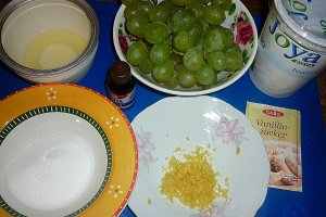 Crema cu SOYGURT cu struguri