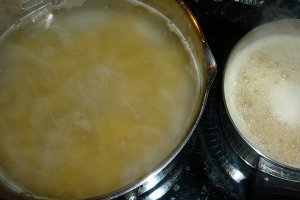 Paste penne cu sos de soia Inedit