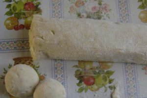 Gnocchi cu sos Bolognese