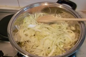 Dorada cu ghiveci de legume la cuptor