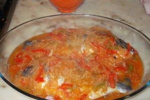 Dorada cu ghiveci de legume la cuptor