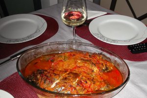 Dorada cu ghiveci de legume la cuptor