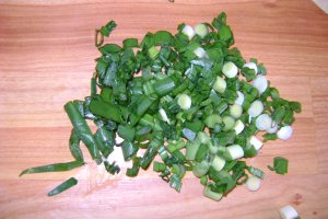 Omleta cu cartofi prajiti si ceapa verde