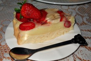 Tarta cu capsuni