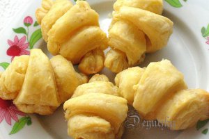 Croissante cu unt